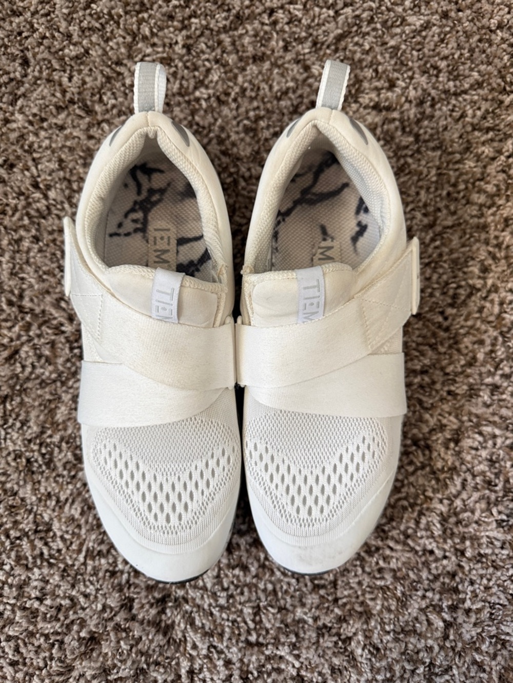 TIEM SPIN SHOES - SIZE 7